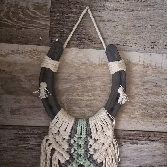 Handmade Macrame Boho Horseshoe Dreamcatcher - Picture 3 of 4